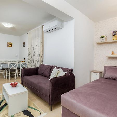 וינקורן Apartman Gardenia מראה חיצוני תמונה