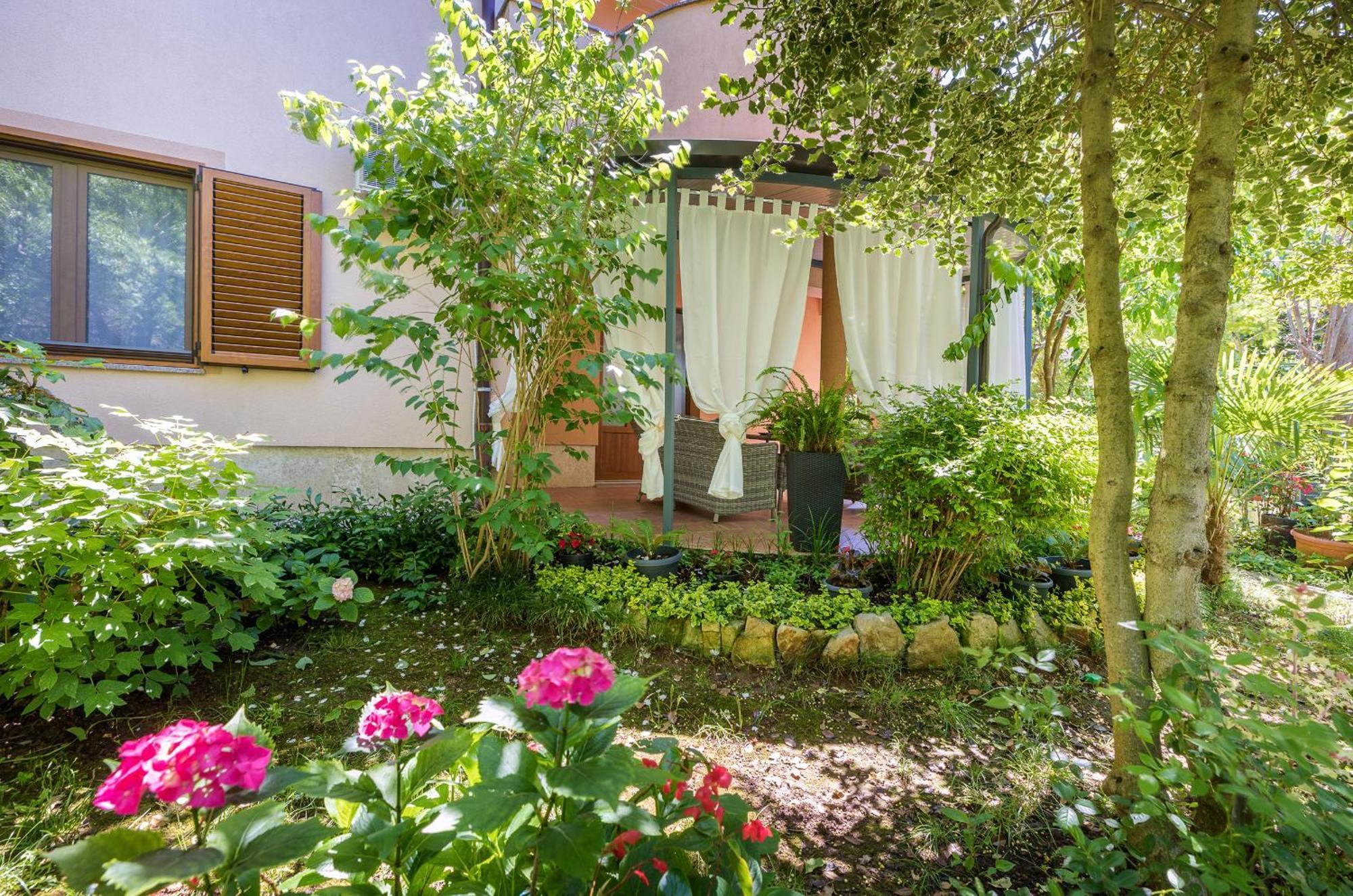 וינקורן Apartman Gardenia מראה חיצוני תמונה